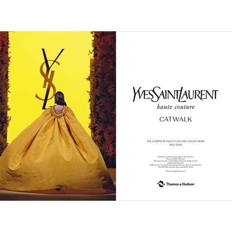 yves saint laurent catwalk ksiazka|Yves Saint Laurent. Catwalk .